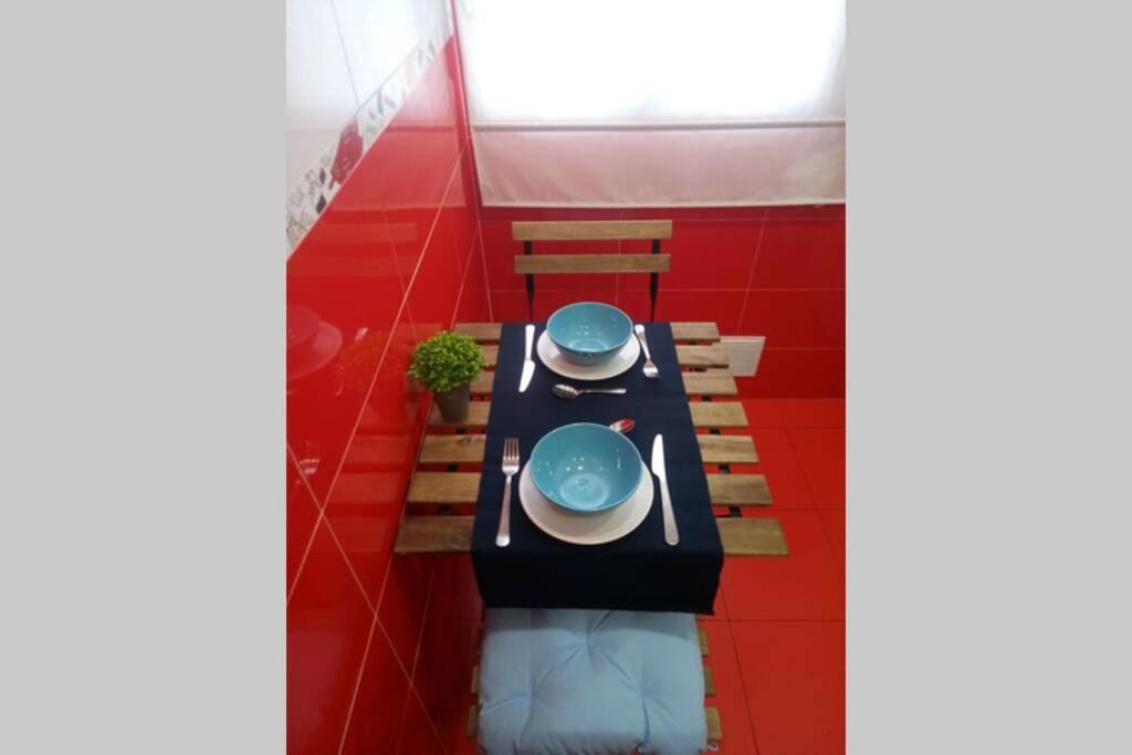 Piso A Una Parada De Atocha, Amplio Y Luminoso Madrid Ngoại thất bức ảnh